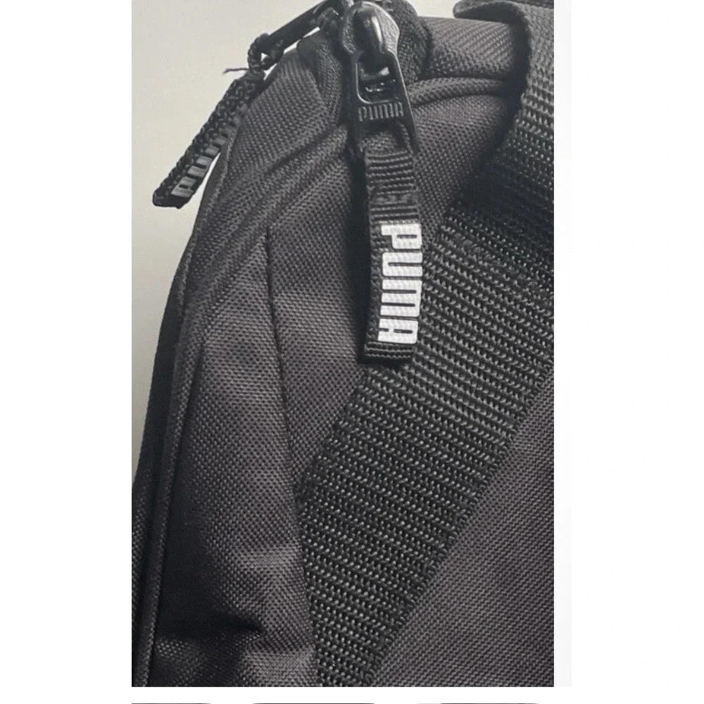 Puma Duffle Bag Large Travel‎ Black Gym Zipper Bag